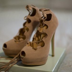 Colin Stuart Lace-up Platform Shoes